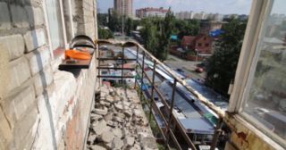 Демонтаж балкона Усть-Кут, цена от 2920 руб.