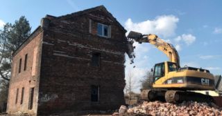 Демонтаж кирпичного дома Усть-Кут, цена от 2920 руб.